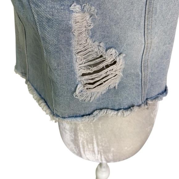 Fashion Nova Life Of Sin Faux Leather Patch Denim Jacket Light Wash Size XS - Picture 4 of 14